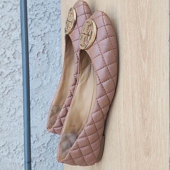 Tory Burch Tan Tory Benton 2 Quilted Ballet Flats in Nappa Leather Size 7.5 - Picture 3 of 13